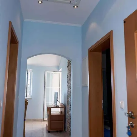 Apartament 10